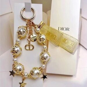 Dior Elegant Gold and White Key & Card Holder